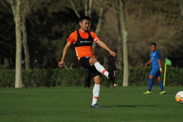 欧冠夺冠赔率：阿森纳1赔4.5领跑 拜仁5.5紧追