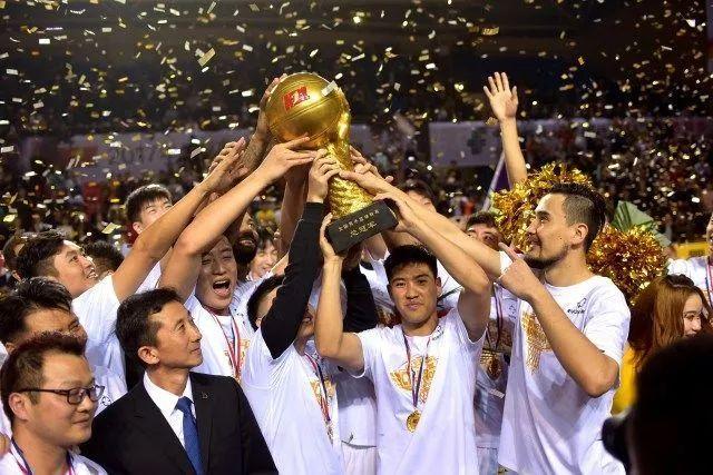 英国足坛Top30球员：萨拉赫 帕尔默 萨卡前三