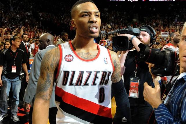 韩德君20分辽宁胜青岛 张宁31分山西负吉林